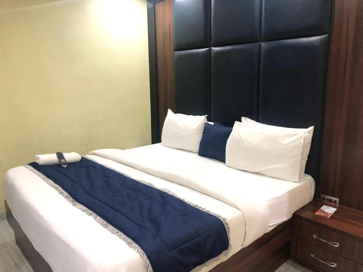 Six Diamond Hotel Ikeja Eksteriør bilde