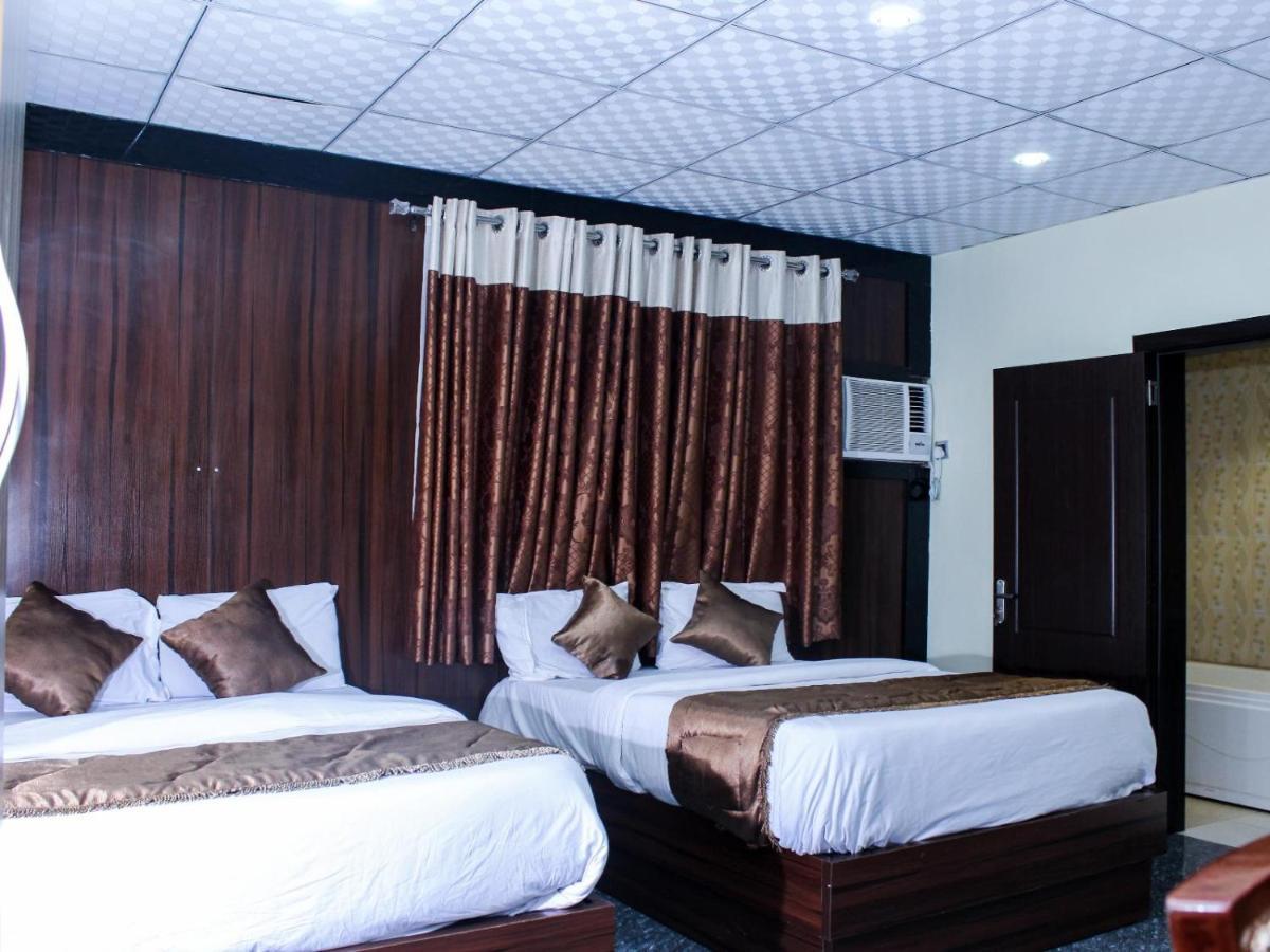 Six Diamond Hotel Ikeja Eksteriør bilde